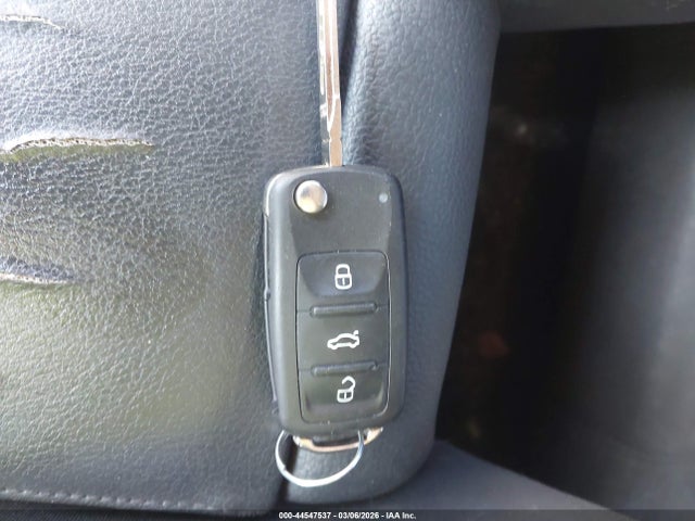 2016 Volkswagen Jetta 1.4t S მანქანა იყიდება აუქციონზე, vin: 3VW267AJ9GM300843, აუქციონის ნომერი: 44547537
