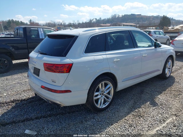 2018 AUDI Q7 WA1VAAF79JD048016 Photo 3