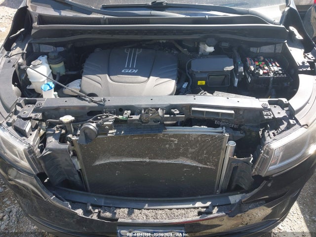 2018 KIA SEDONA KNDMB5C16J6379792 Photo 9