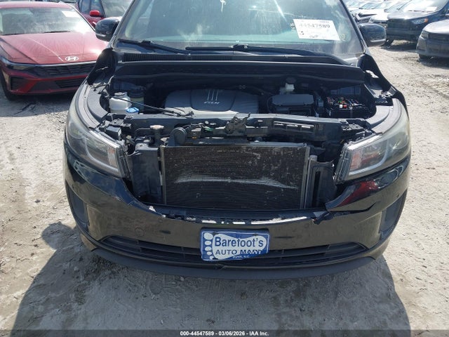 2018 KIA SEDONA KNDMB5C16J6379792 Photo 5