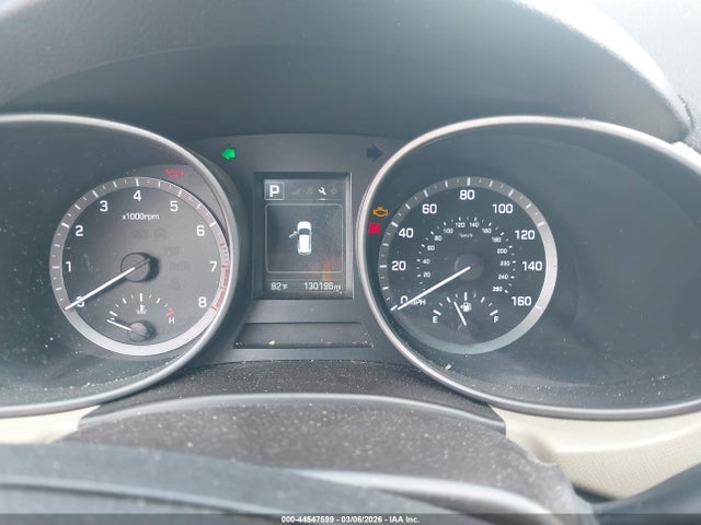 5XYZU3LB1HG476032 Hyundai Santa Fe Sport 2.4l