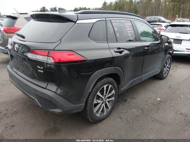 Toyota Corolla Cross Xle 2022 7MUDAABG1NV010237 Image 4