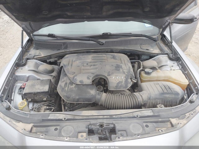 Продаж на аукціоні авто 2017 Chrysler 300 300s, vin: 2C3CCABG8HH664871, номер лоту: 44547657