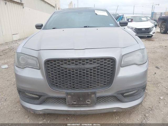 Продаж на аукціоні авто 2017 Chrysler 300 300s, vin: 2C3CCABG8HH664871, номер лоту: 44547657