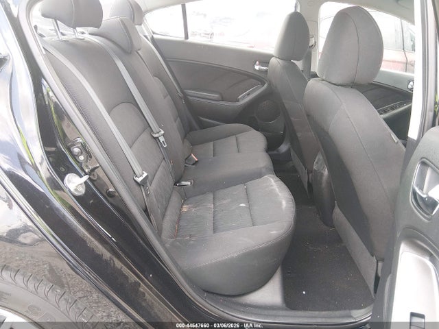 44547660 :رقم المزاد ، KNAFK4A67G5461530 vin ، 2016 Kia Forte Lx مزاد بيع