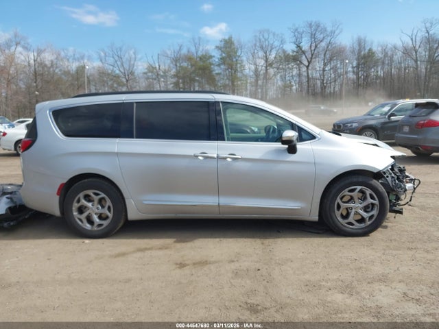 Продажа на аукционе авто 2023 Chrysler Pacifica Limited, vin: 2C4RC1GG9PR536484, номер лота: 44547680