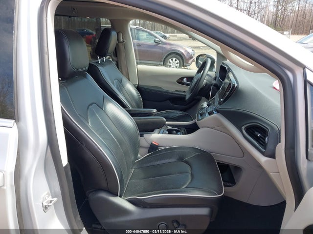 2023 CHRYSLER PACIFICA 2C4RC1GG9PR536484 Photo 4