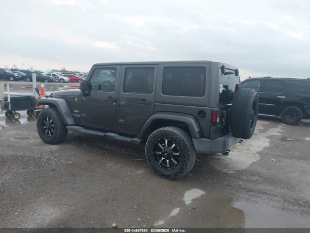 2014 JEEP WRANGLER UNLIMITED 1C4BJWEG7EL210910 Photo 2