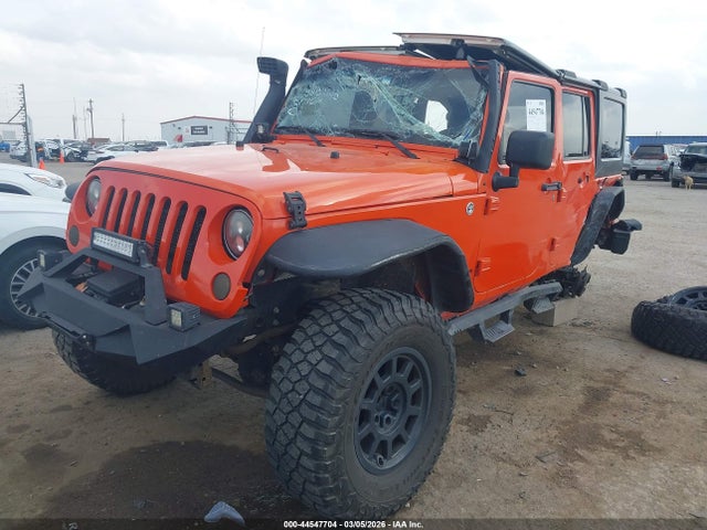 44547704 :رقم المزاد ، 1C4BJWDG1FL638684 vin ، 2015 Jeep Wrangler Unlimited Sport مزاد بيع