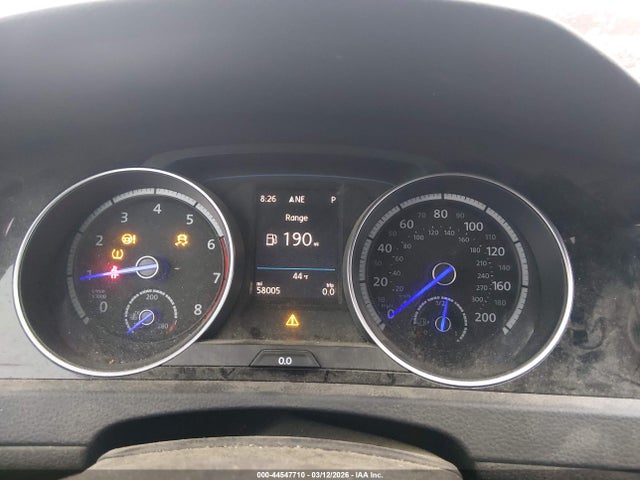 44547710 :رقم المزاد ، WVWVF7AU2HW134595 vin ، 2017 Volkswagen Golf R 4-door W/dcc   Navigation مزاد بيع