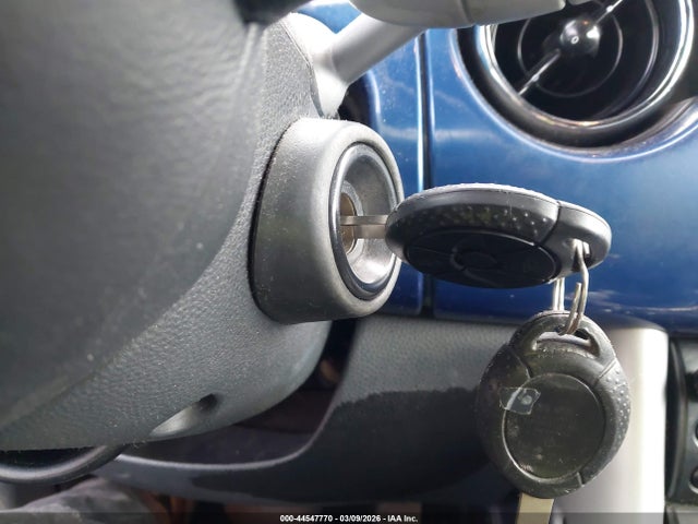 2005 MINI COOPER WMWRF33465TG11971 Photo 10