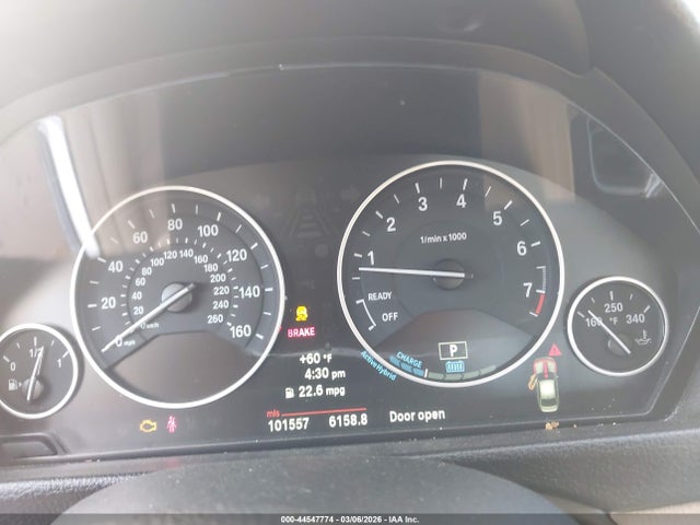 2013 Bmw Activehybrid 3 მანქანა იყიდება აუქციონზე, vin: WBA3F9C54DF484407, აუქციონის ნომერი: 44547774