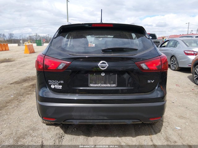 JN1BJ1CP9JW163865 Nissan Rogue Sport Sv