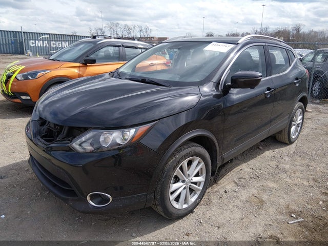 JN1BJ1CP9JW163865 Nissan Rogue Sport Sv