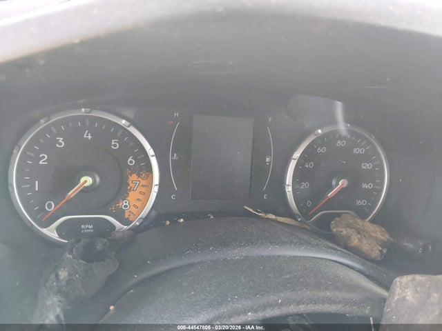 2018 Jeep Renegade Latitude 4x4 მანქანა იყიდება აუქციონზე, vin: ZACCJBBBXJPG96074, აუქციონის ნომერი: 44547805