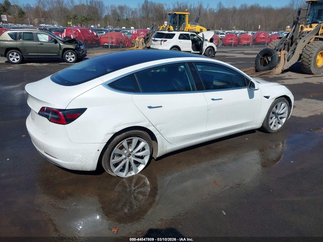 5YJ3E1EA1JF015857 Tesla Model 3 Long Range/mid Range