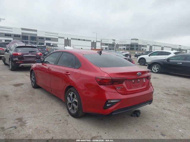 44547845 :رقم المزاد ، 3KPF24AD8ME269891 vin ، 2021 Kia Forte Lxs مزاد بيع