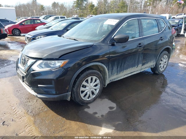 Nissan ROGUE S 2018 KNMAT2MV6JP544203 Image 2