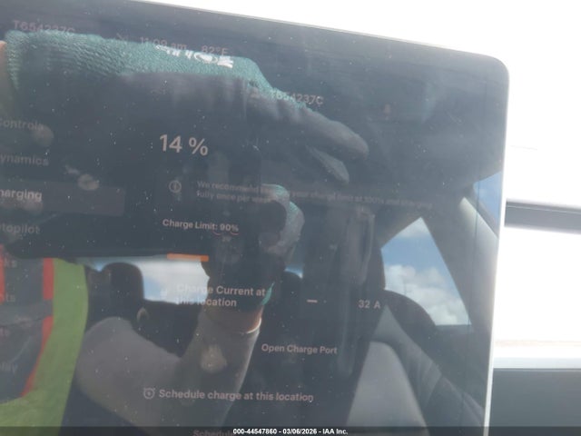 44547860 :رقم المزاد ، 5YJ3E1EA3PF490208 vin ، 2023 Tesla Model 3 Rear-wheel Drive مزاد بيع