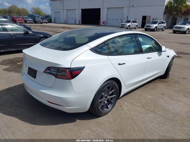 2023 TESLA MODEL 3 5YJ3E1EA3PF490208 Photo 3