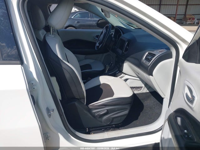 Продажа на аукционе авто 2019 Jeep Compass Sun And Wheel Fwd, vin: 3C4NJCBB1KT832195, номер лота: 44547891