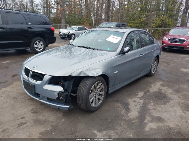2006 Bmw 325i მანქანა იყიდება აუქციონზე, vin: WBAVB13576KR64067, აუქციონის ნომერი: 44547899