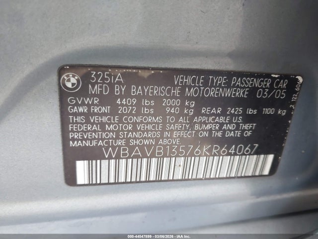 2006 Bmw 325i მანქანა იყიდება აუქციონზე, vin: WBAVB13576KR64067, აუქციონის ნომერი: 44547899