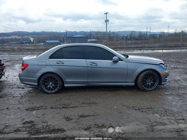 Aukcja sprzedaży 2014 Mercedes-benz C 300 Sport 4matic, vin: WDDGF8AB8EG220387, numer aukcji: 44547905