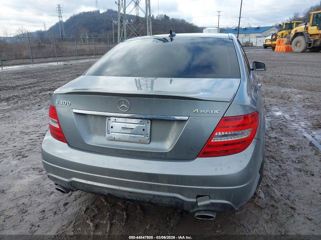 Aukcja sprzedaży 2014 Mercedes-benz C 300 Sport 4matic, vin: WDDGF8AB8EG220387, numer aukcji: 44547905