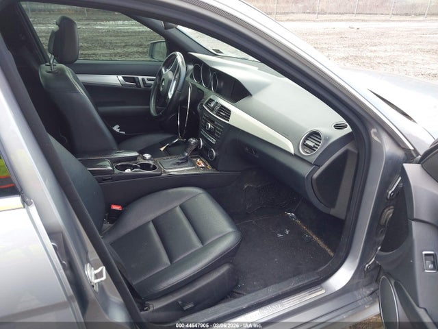 Aukcja sprzedaży 2014 Mercedes-benz C 300 Sport 4matic, vin: WDDGF8AB8EG220387, numer aukcji: 44547905