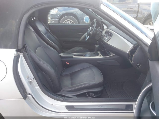 2005 BMW Z4 4USBT33535LS53791 Photo 4