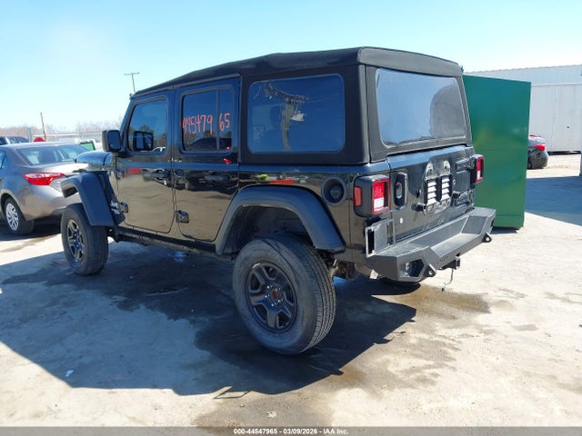 1C4HJXDG6JW157398 Jeep Wrangler Unlimited Sport 4x4