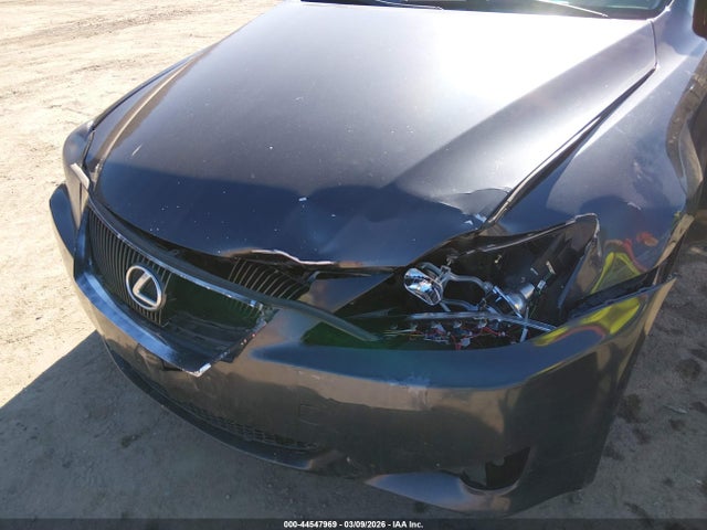 44547969 :رقم المزاد ، JTHCK262785022506 vin ، 2008 Lexus Is 250 مزاد بيع