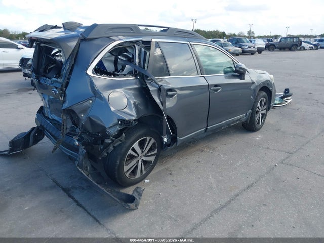 2018 SUBARU OUTBACK 4S4BSANC4J3344549 Photo 3