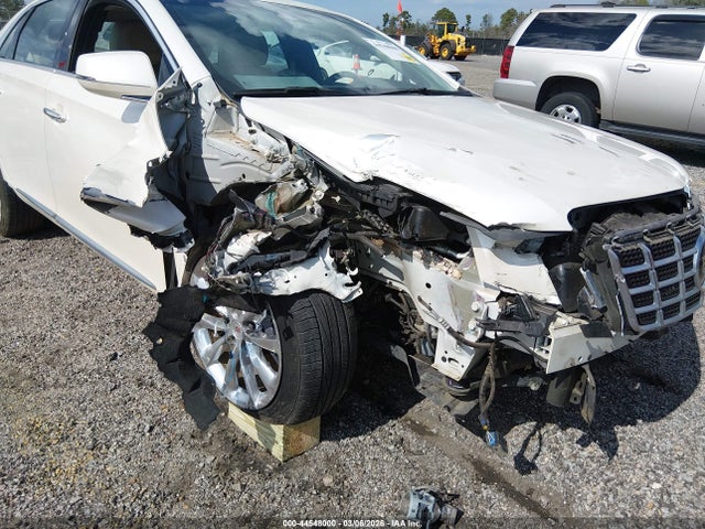 Auction sale of the 2014 Cadillac Xts Premium, vin: 2G61P5S32E9129376, lot number: 44548000