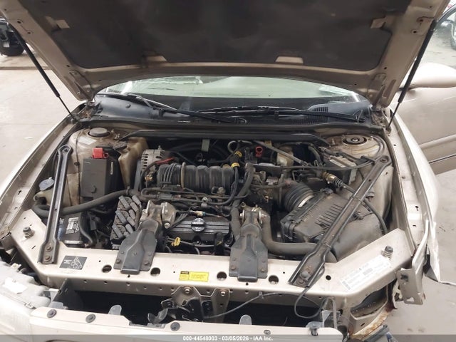 44548003 :رقم المزاد ، 2G4WB52K411140960 vin ، 2001 Buick Regal Ls مزاد بيع