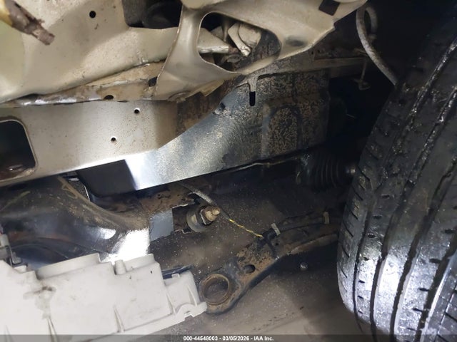 44548003 :رقم المزاد ، 2G4WB52K411140960 vin ، 2001 Buick Regal Ls مزاد بيع