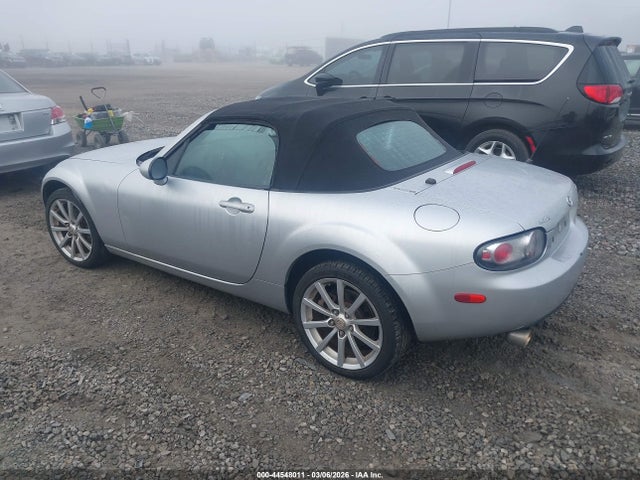 44548011 :رقم المزاد ، JM1NC25F560120116 vin ، 2006 Mazda Mx-5 Grand Touring مزاد بيع