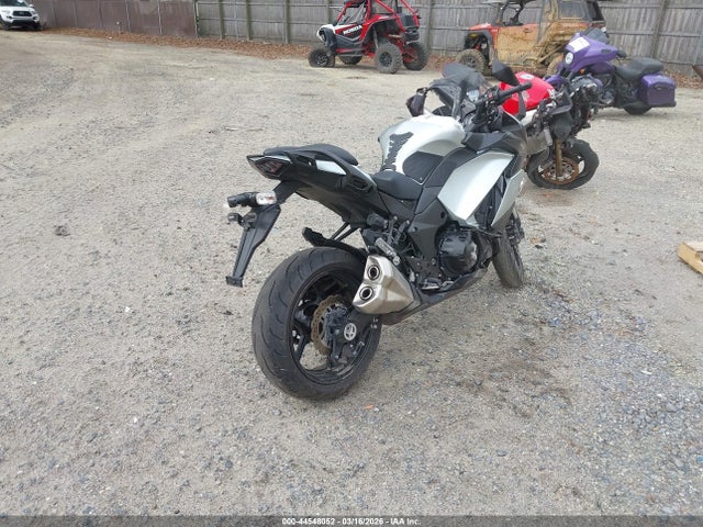 Kawasaki Zx1000 W 2018 JKAZXCW14JA007799 Image 4