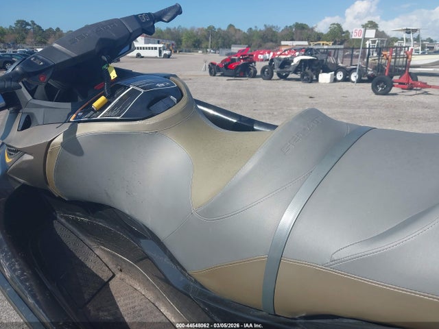 Seadoo Personal Watercraft 2017 YDV06236I617 Image 5