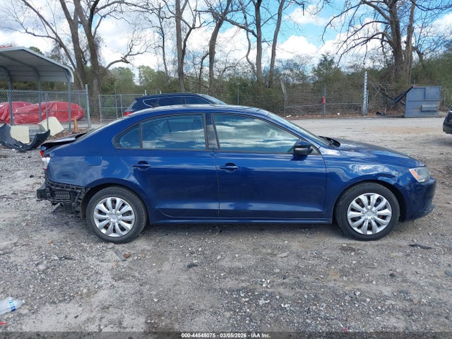 3VWD17AJXEM212369 Volkswagen Jetta 1.8t Se