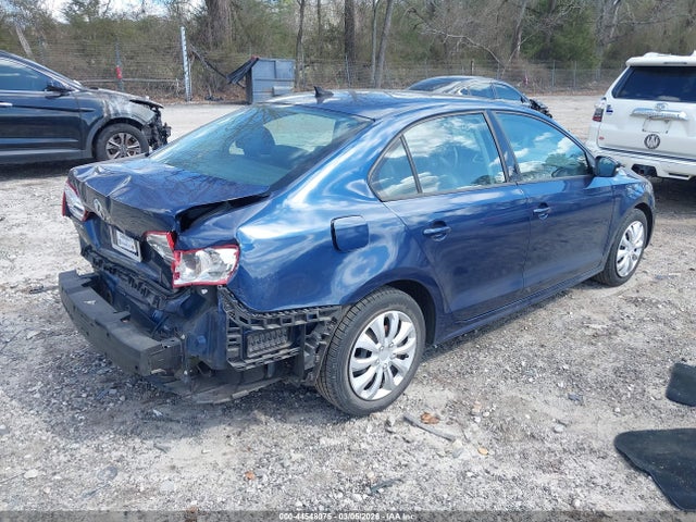 3VWD17AJXEM212369 Volkswagen Jetta 1.8t Se
