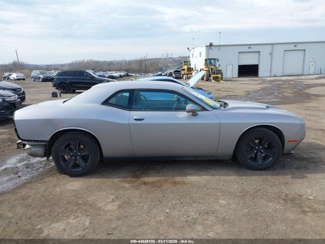 Dodge Challenger Sxt 2017 2C3CDZAGXHH600716 Image 14