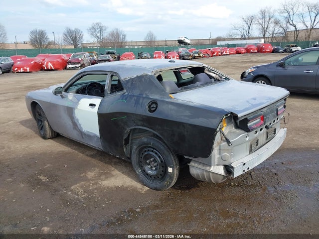 2017 DODGE CHALLENGER 2C3CDZAGXHH600716 Photo 2