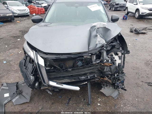 5N1BT3ABXPC781017 Nissan Rogue S Intelligent Awd