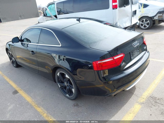 2009 AUDI A5 WAUDK78T79A032595 Photo 2