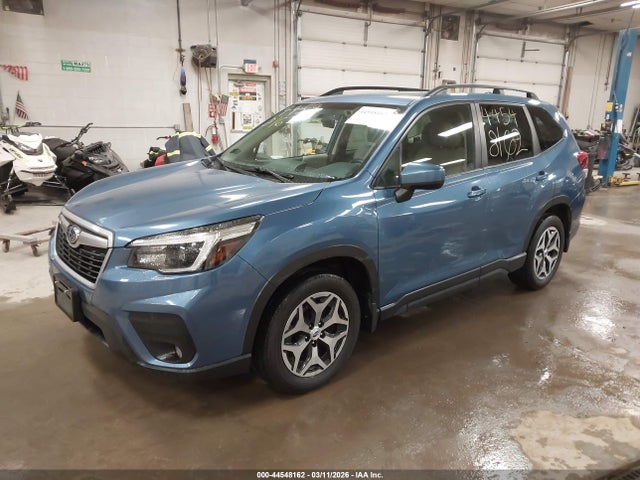 2021 Subaru Forester Premium მანქანა იყიდება აუქციონზე, vin: JF2SKAJC5MH421853, აუქციონის ნომერი: 44548162
