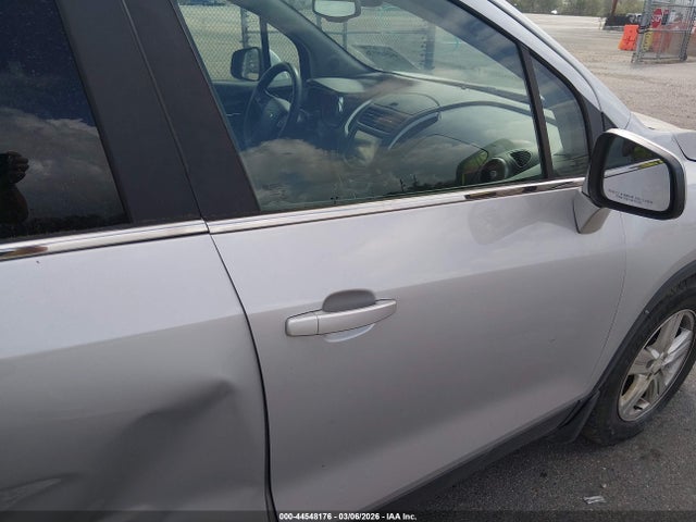 Chevrolet Trax Lt 2016 3GNCJLSB2GL266814 Image 5