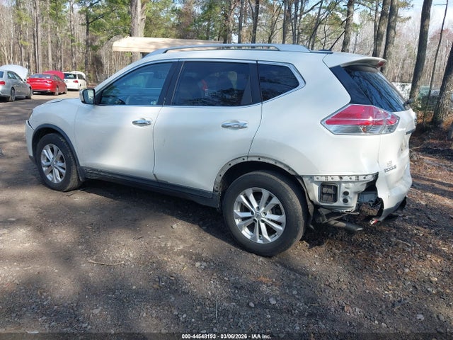 44548193 :رقم المزاد ، KNMAT2MT3FP547372 vin ، 2015 Nissan Rogue Sv مزاد بيع