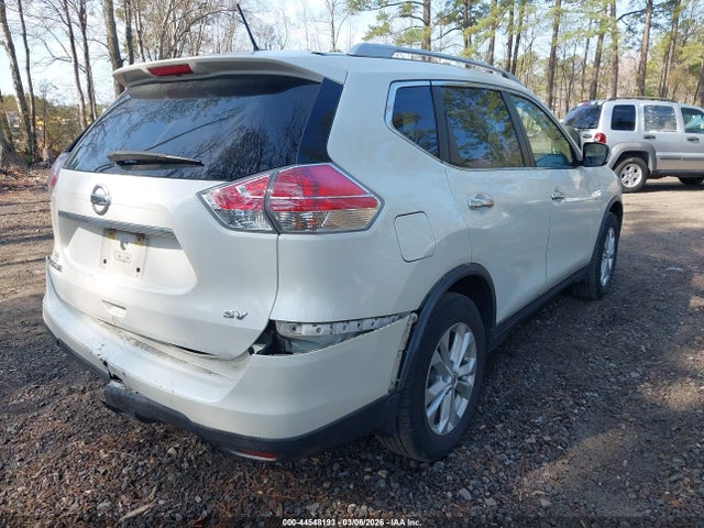44548193 :رقم المزاد ، KNMAT2MT3FP547372 vin ، 2015 Nissan Rogue Sv مزاد بيع